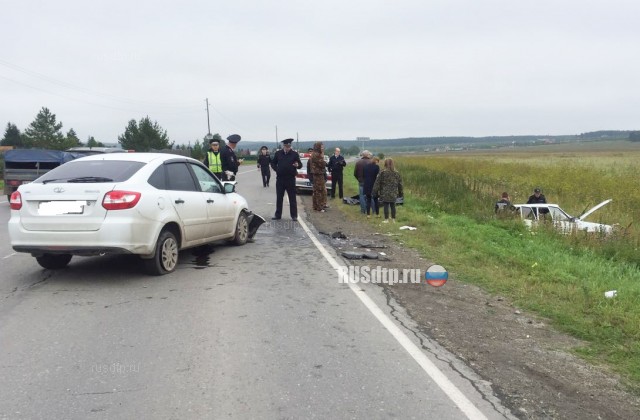 В Сысертском районе при столкновении «Лады Гранты» и ВАЗ-2115 погибли два человека