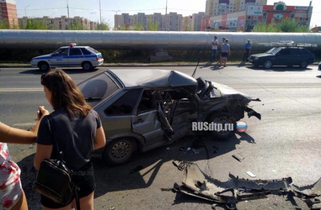В Саратове в ДТП погиб водитель ВАЗа