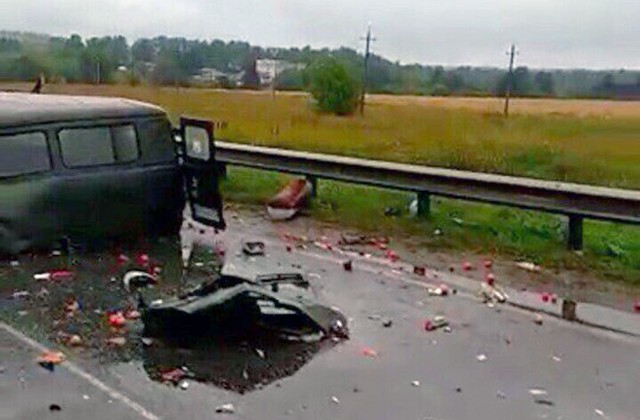 В Нижегородской области в ДТП с фурой погибли водитель и пассажир УАЗа