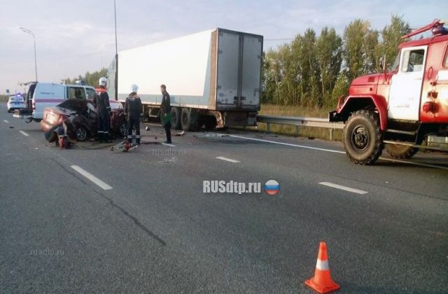 19-летняя девушка погибла при столкновении «Hyundai» с фурой на трассе М-7 в Татарстане