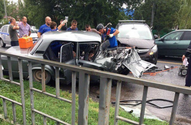 Два пассажира «Жигулей» погибли в ДТП на трассе Краснодар &#8212; Новороссийск
