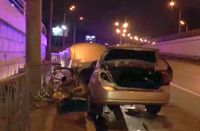 В Казани 20-летний студент погиб, врезавшись на автомобиле в столб