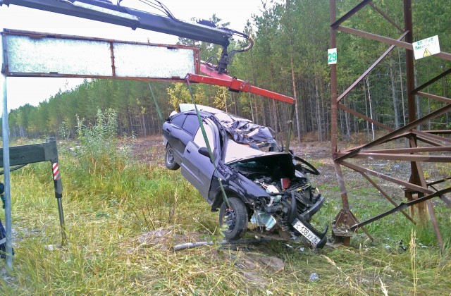 В Сургутском районе в ДТП погиб водитель «Ниссана»