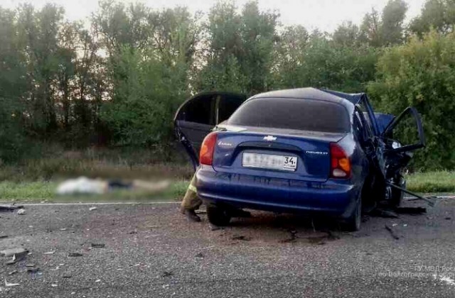Три человека погибли в ДТП на трассе «Волгоград – Каменск-Шахтинский»
