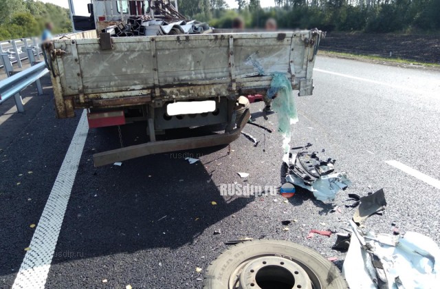 Водитель автомобиля «Kia Rio» погиб на трассе М-6 «Каспий»