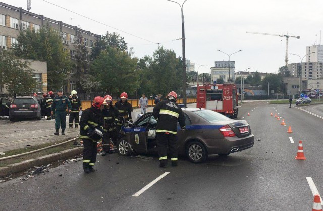 В Минске в ходе погони «Фольксваген» столкнулся с автомобилем милиции