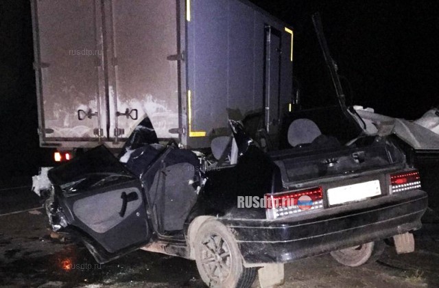 Водитель ВАЗа и его 17-летняя пассажирка погибли в ДТП на трассе «Вилюй»