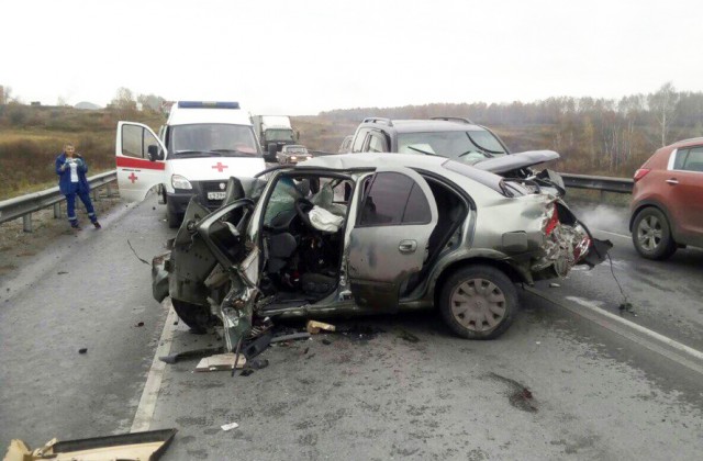 Водитель «Ниссана» погиб в массовом ДТП на Чуйском тракте в Искитимском районе