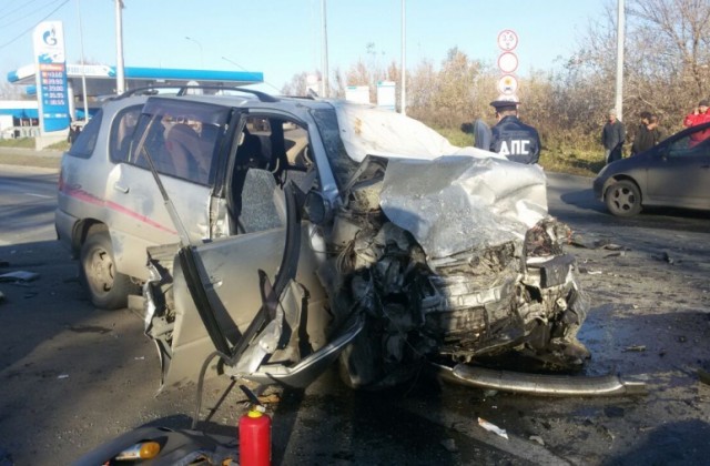 Два человека погибли в ДТП в Новосибирске