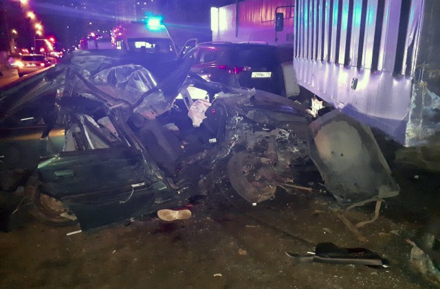 В Петербурге в ДТП погиб 21-летний пассажир «Опеля»