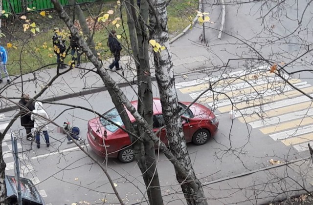 Женщина насмерть сбила ребенка на улице Ленской в Москве