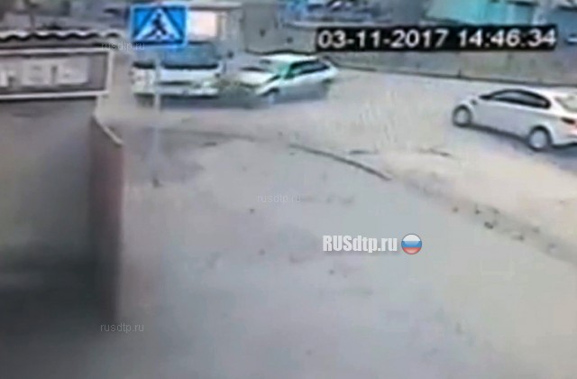 ДТП на Автогенной в Новосибирске зафиксировала камера