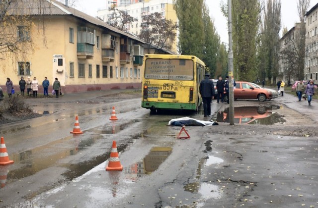 В Липецке автобус насмерть сбил школьника