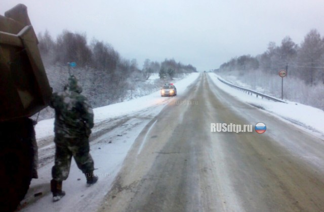 На трассе Томск &#8212; Мариинск в ДТП погибли водитель и пассажирка УАЗа