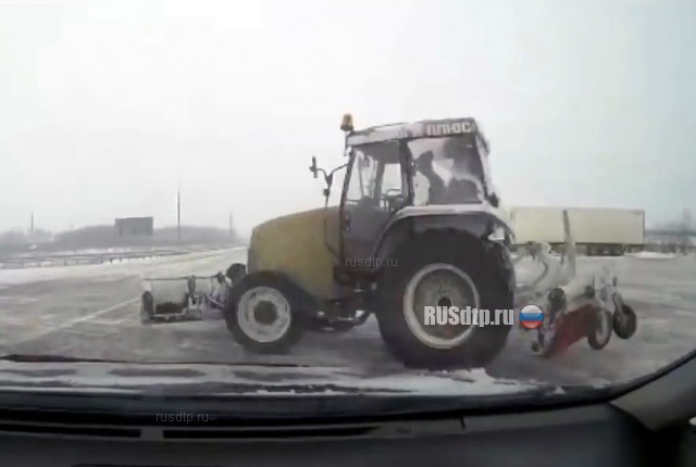 На трассе «Чита — Хабаровск» «Лексус» столкнулся с трактором