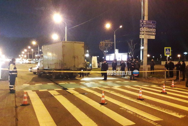 В Минске грузовик с отказавшими тормозами врезался в толпу пешеходов и насмерть сбил ребенка