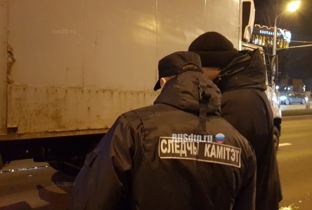 В Минске грузовик с отказавшими тормозами врезался в толпу пешеходов и насмерть сбил ребенка