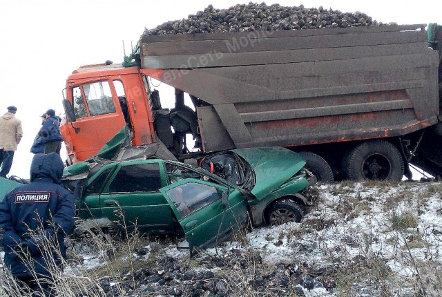 Водитель десятки погиб, врезавшись в КАМАЗ в Ромодановском районе