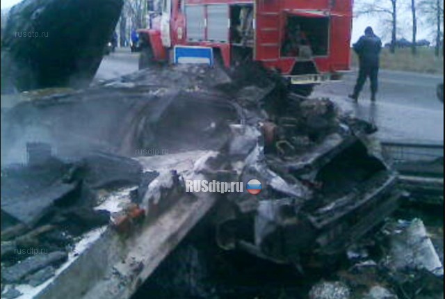 В Курской области пять человек погибли при столкновении «Mitsubishi» с остановкой