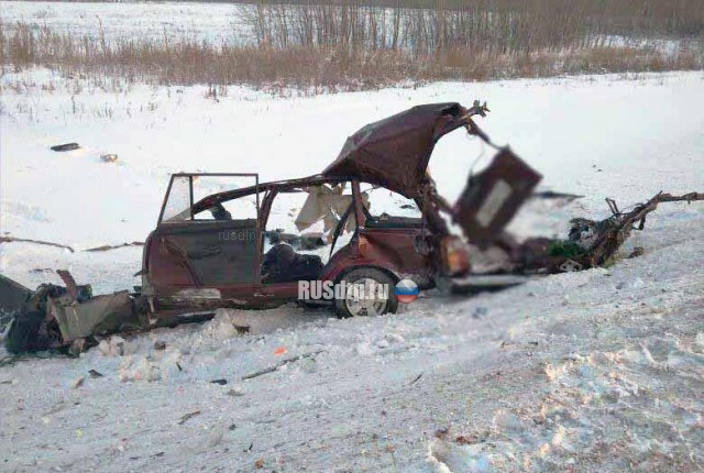 Три пассажира ВАЗа погибли под встречной фурой на трассе Челябинск – Новосибирск