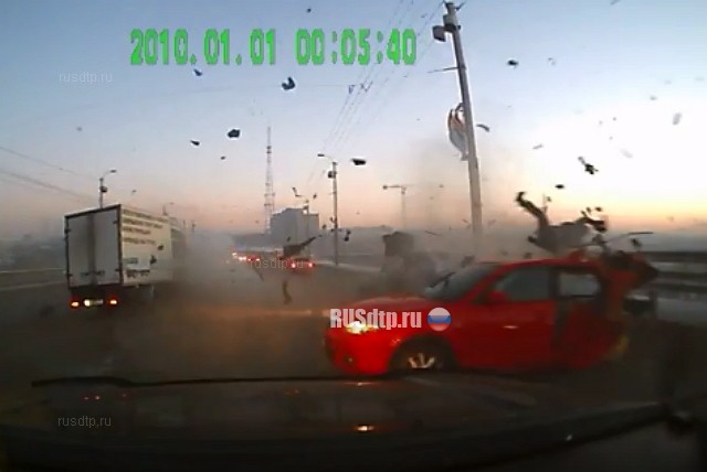 Видео массовой аварии в Омске с другого регистратора