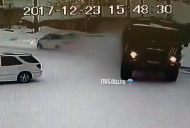 В Алдане пьяный водитель КАМАЗа совершил ДТП и пытался скрыться