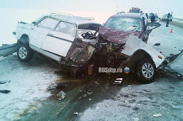 Двое в «Жигулях» погибли в ДТП на трассе «Сибирь» в Аларском районе