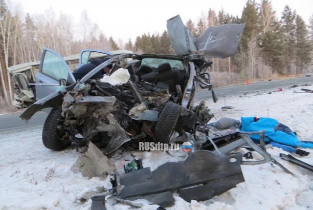 Один человек погиб и трое пострадали в ДТП с автобусом в Челябинской области