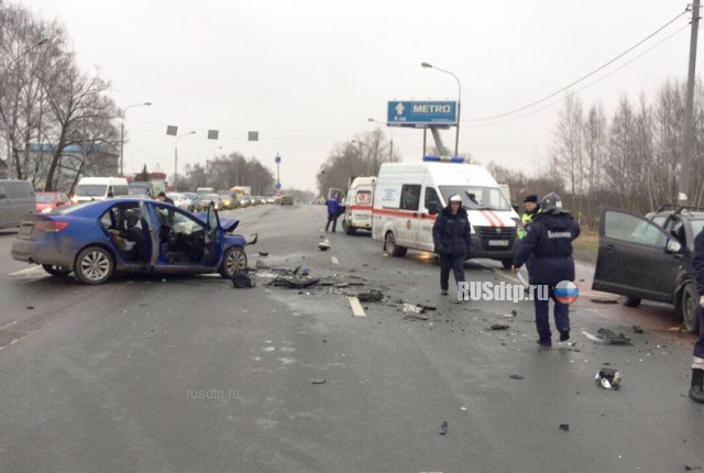 Момент гибели трех человек на Горьковском шоссе запечатлел видеорегистратор