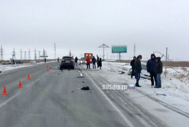 На трассе «Оренбург – Орск» в ДТП с участием «Nissan X-Trail» и «Приоры» погибли два человека