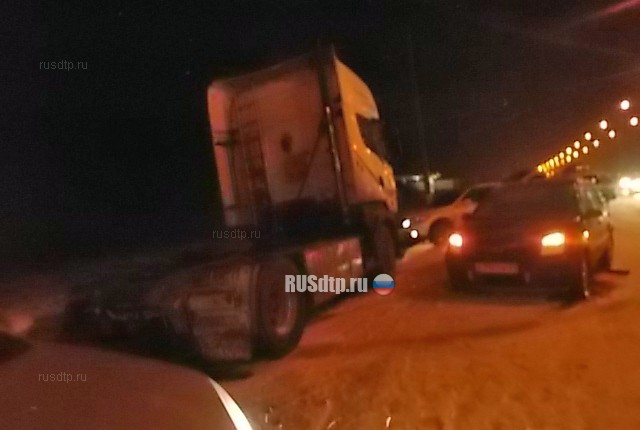 10 автомобилей столкнулись на трассе М-2 «Крым» в Тульской области