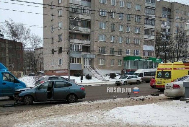 В Иванове момент наезда на пешеходов попал на видео