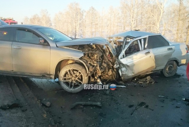 Водитель и пассажирка ВАЗа погибли в ДТП на автодороге «Волжский &#8212; Курумоч»