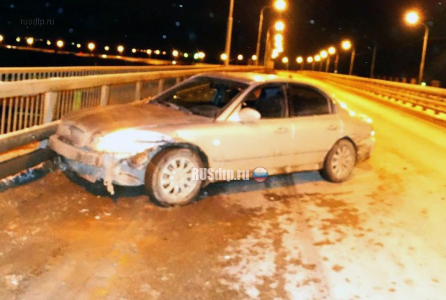 6 пассажирок маршрутки получили травмы и переломы в результате ДТП в Астрахани