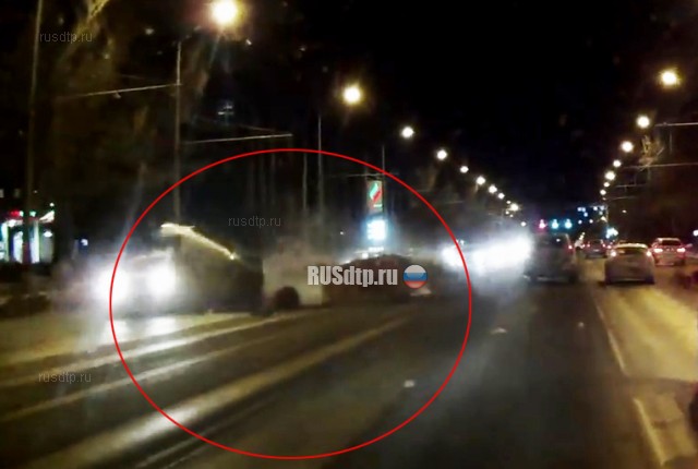 ДТП со спорткаром в Самаре попало в объектив видеорегистратора