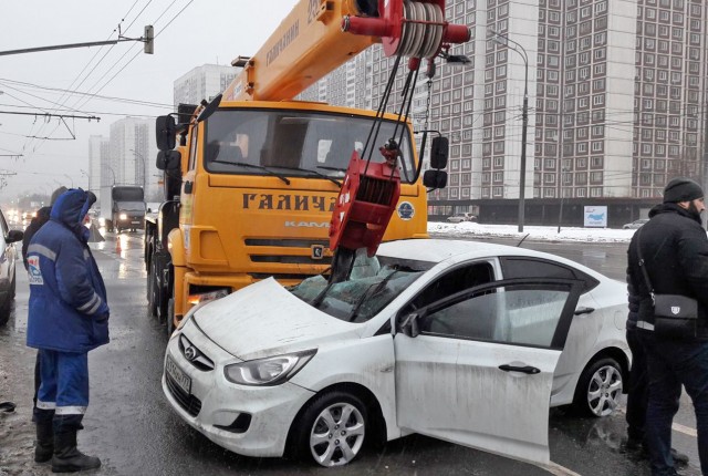 Пассажирка такси пострадала в ДТП на Алтуфьевском шосе