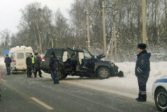 Житель Москвы погиб в ДТП с участием фуры и внедорожника на трассе «Холмогоры»