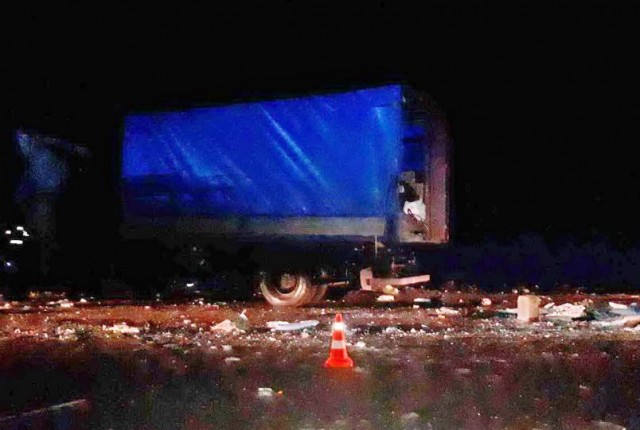 В Мордовии в результате ДТП кабина грузовика раздавила водителя