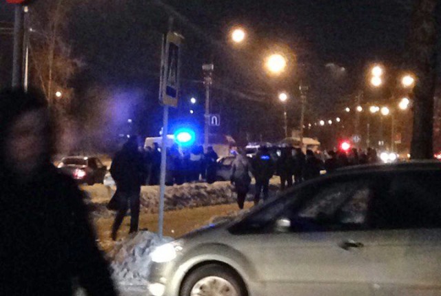 В Новгороде пьяный водитель сбил четверых подростков и скрылся с места ДТП