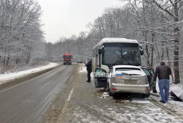 Под Горячим Ключом по вине водителя автобуса в ДТП погибли два человека
