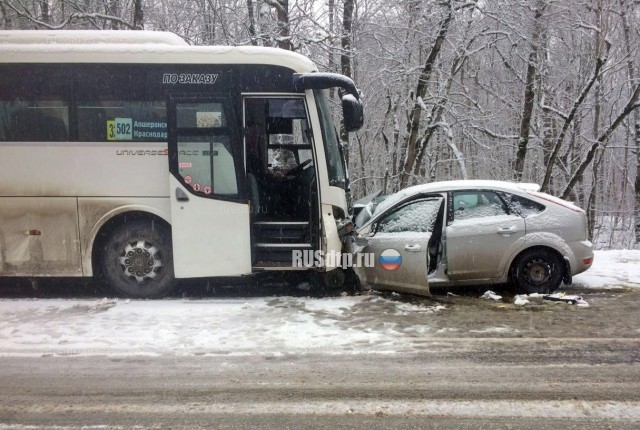 Под Горячим Ключом по вине водителя автобуса в ДТП погибли два человека