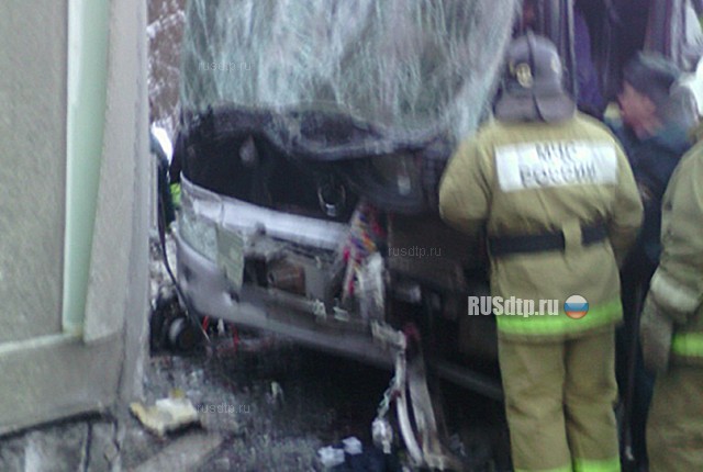 11 человек пострадали в ДТП с участием автобуса в Тульской области