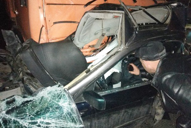 В Адыгее водитель BMW погиб, пытаясь развернуться через сплошную