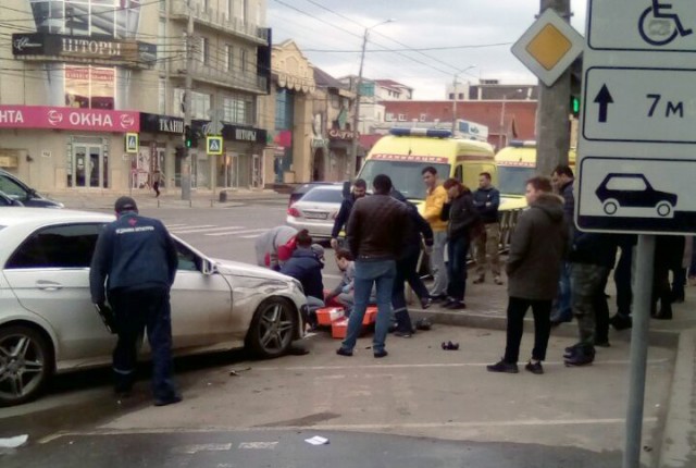 Момент смертельного ДТП с мотоциклом в Краснодаре запечатлел видеорегистратор