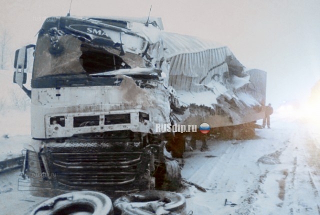 Семья попала в смертельное ДТП на трассе М-5 «Урал» в Сергиевском районе