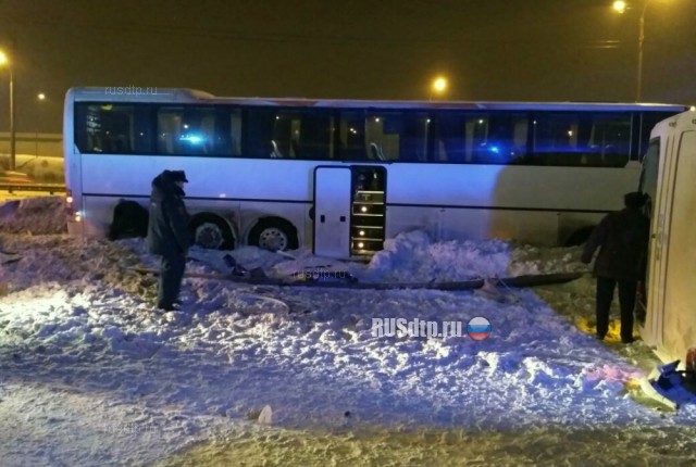 Два автобуса столкнулись на трассе М-4 «Дон» в Подмосковье