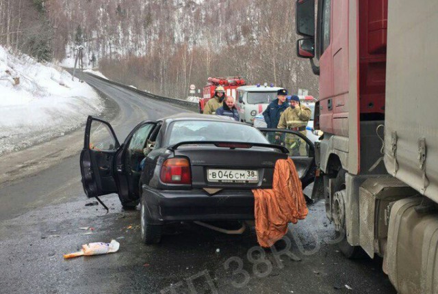 Три человека погибли в ДТП на трассе «Байкал» в Иркутской области