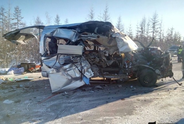 Появились подробности ДТП с четырьмя погибшими в Якутии