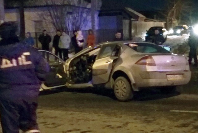 Четыре человека погибли при столкновении «Рено» и «Мерседеса» в Челябинске