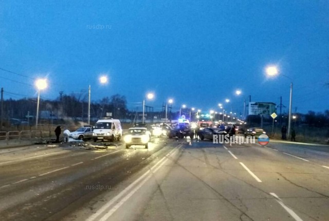 В массовом ДТП в Челябинске пострадали два человека
